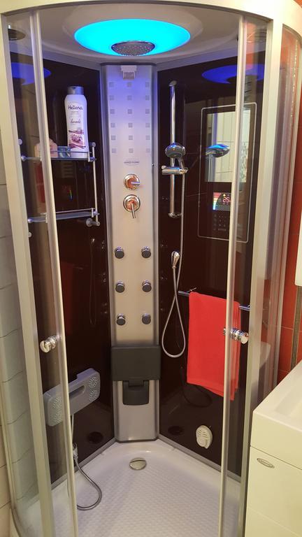 Apartment Andric 2 特雷比涅 外观 照片